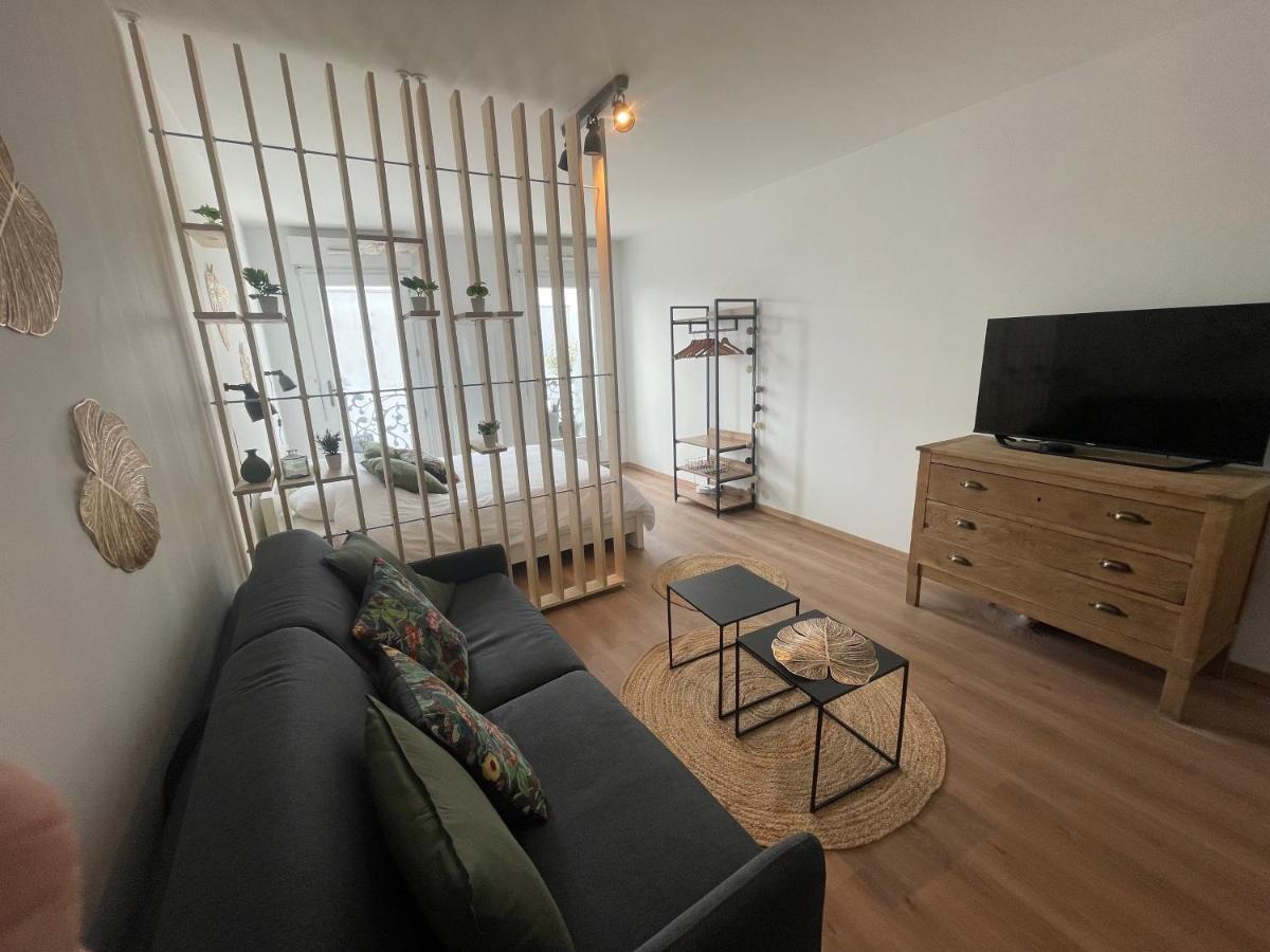 Alp Chartres - Grand Studio Avec Terrasse Et Parking Zewnętrze zdjęcie